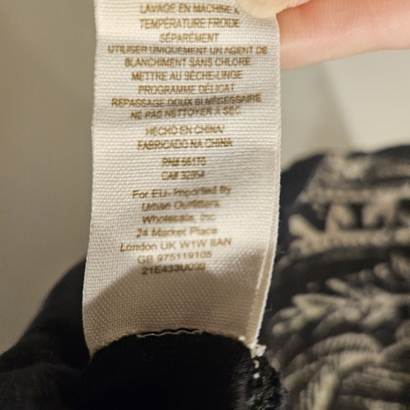 We The Free Long Sleeve Raglan Sleeve Crop Top Blue Black Womens Medium - Picture 10 of 12